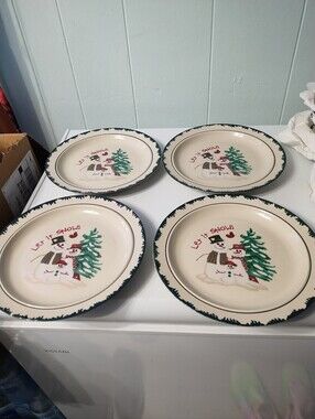 Atico 1998 "Let It Snow" (4) Dinner Plates